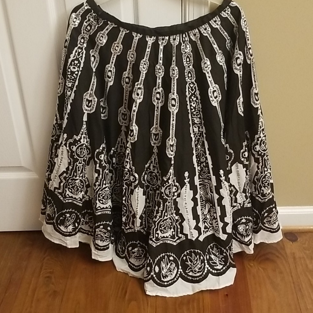 Fantastic WD NY Skirt - Picture 6 of 7